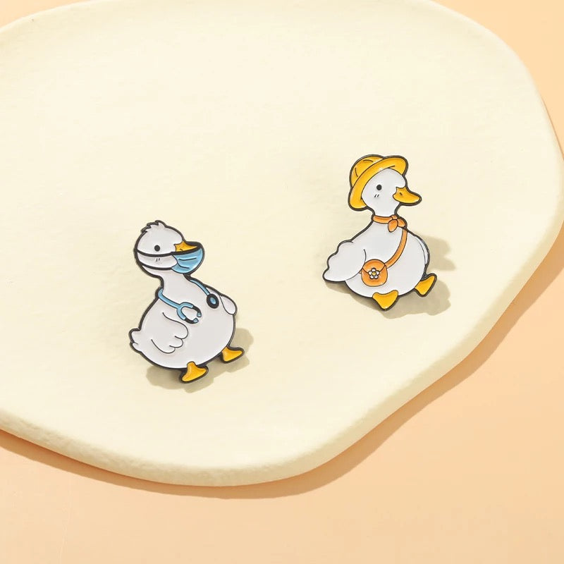 Pin's Canard Blanc Docteur