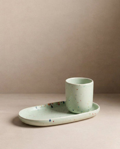 Nouvelle tasse à expresso / coquetier