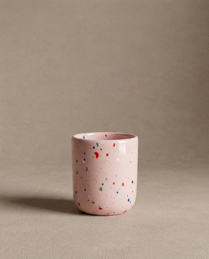 Nouvelle tasse à expresso / coquetier