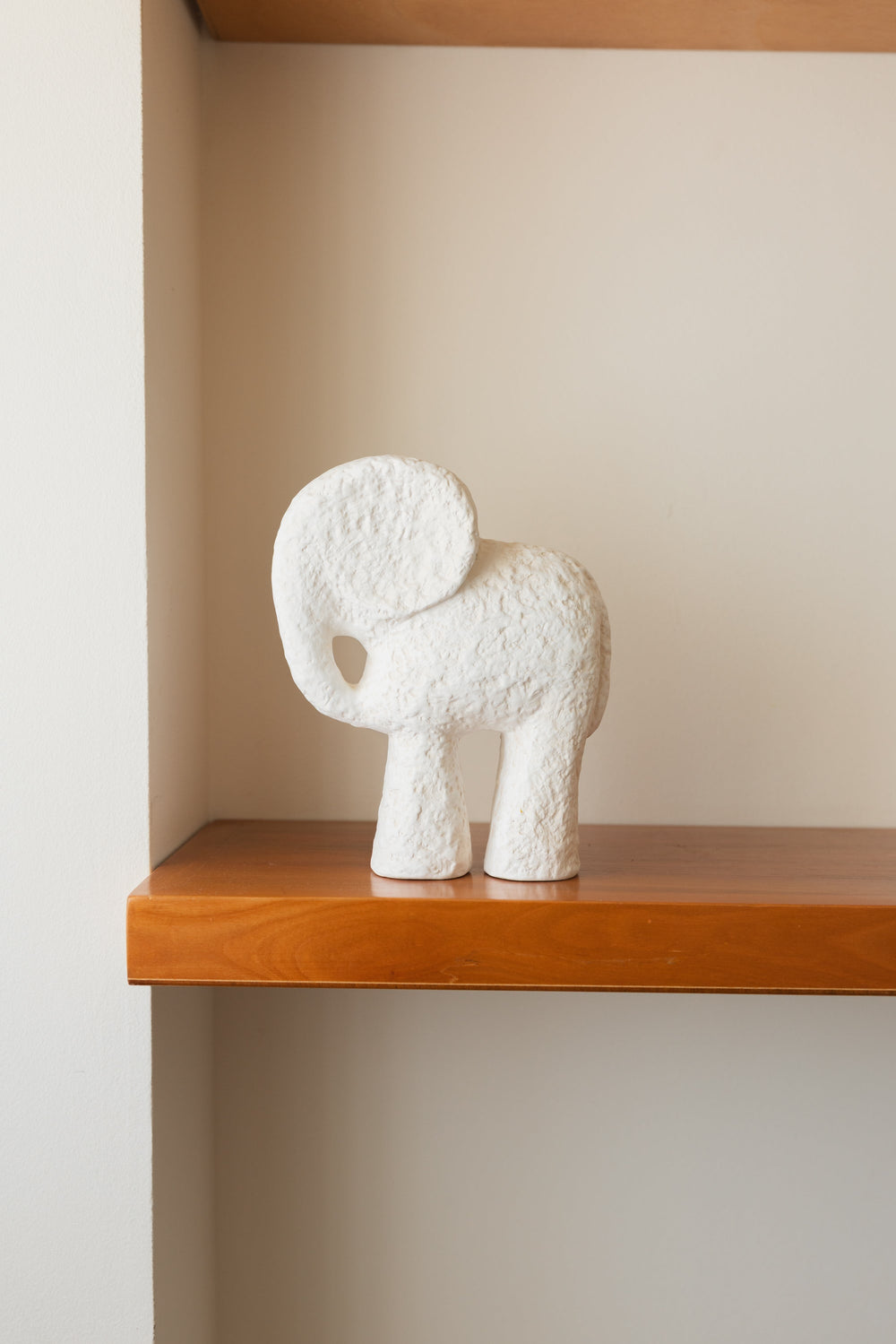 Éléphant décoratif en céramique