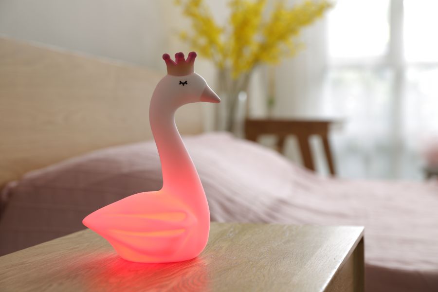 Luce notturna ricaricabile a forma di cigno