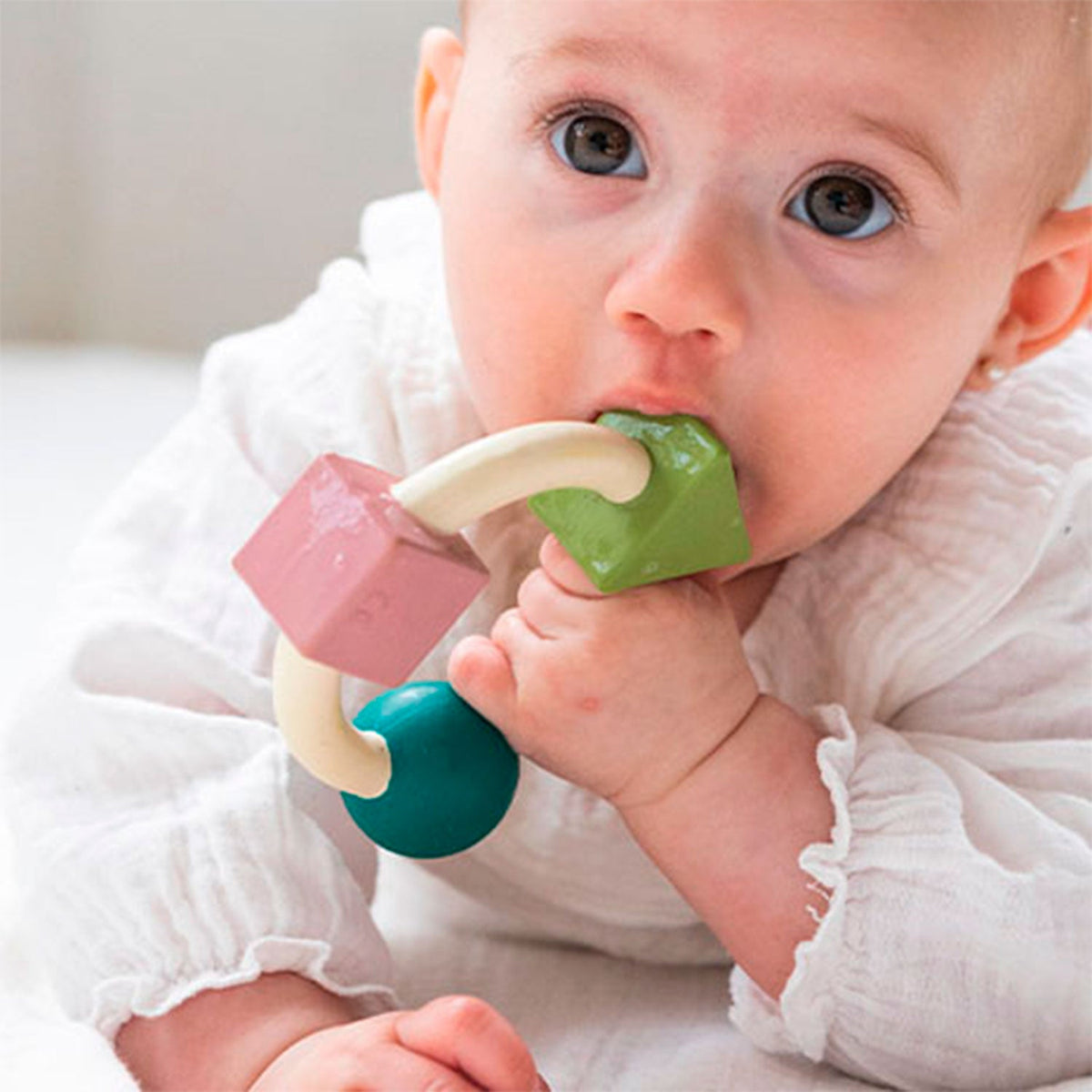 Anneau de dentition bébé – Couleurs douces