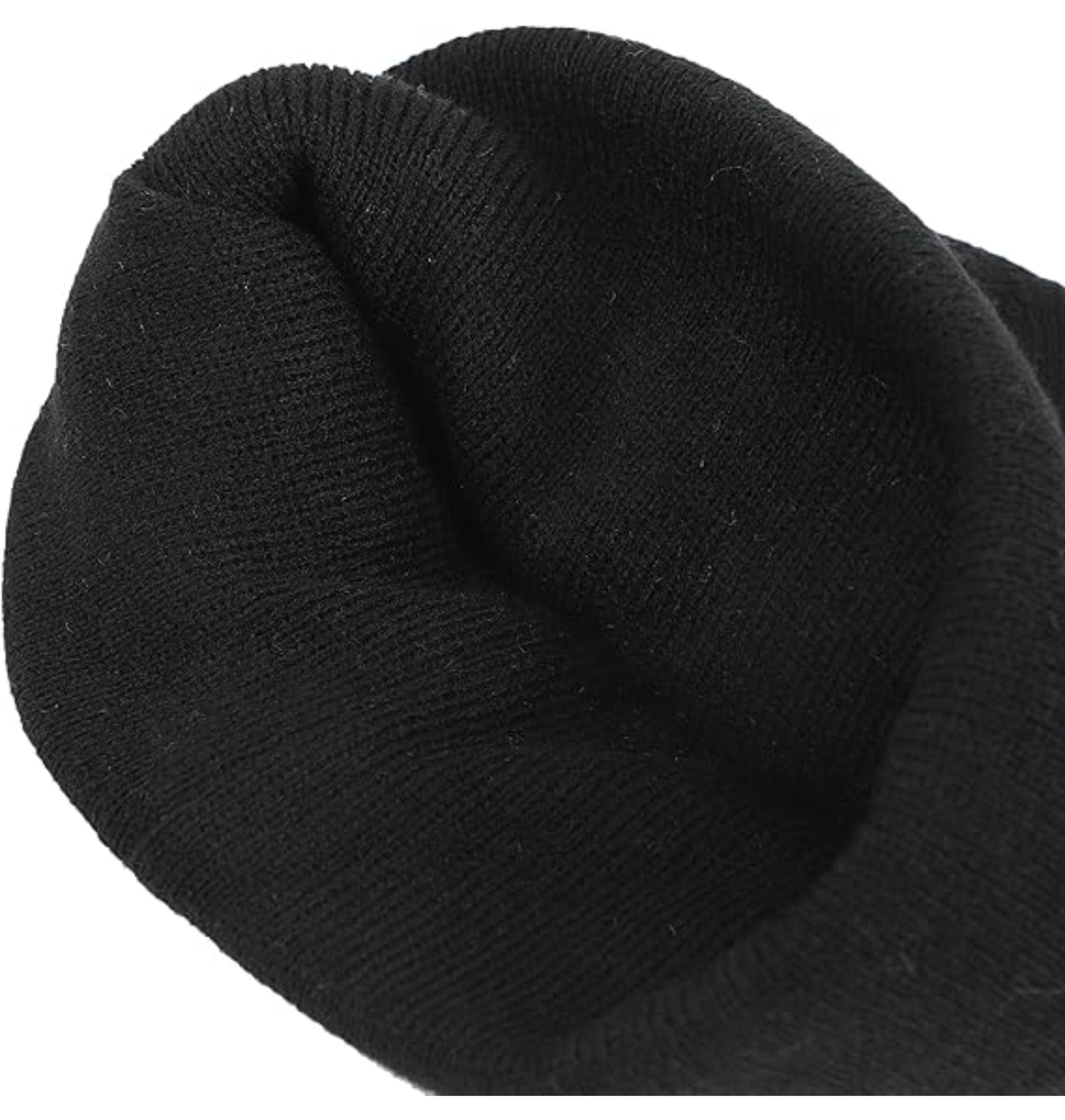 Bonnet noir Hello Kitty avec logo
