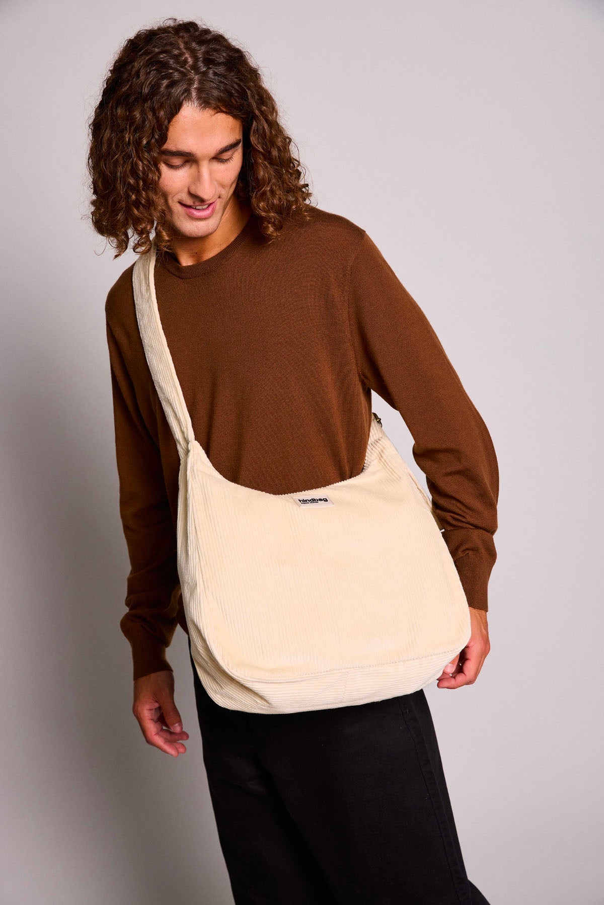 Sac hobo Claire Velours Beige