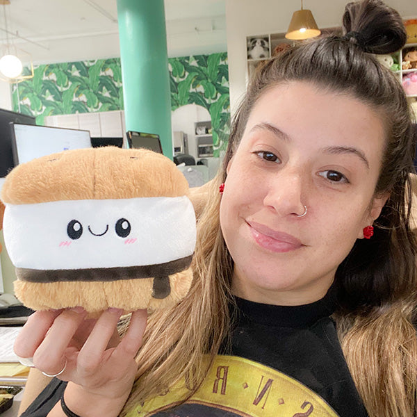 Peluche Snacker Squishable – S’more