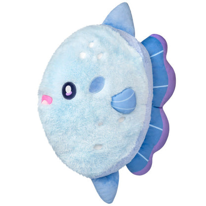 マンボウのぬいぐるみ