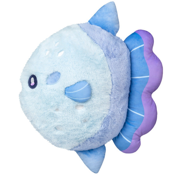 マンボウのぬいぐるみ
