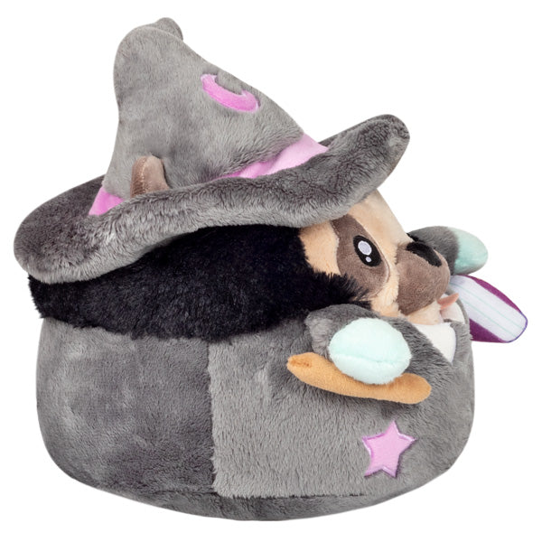 Peluche Undercover Squishable – Carlin en Sorcière