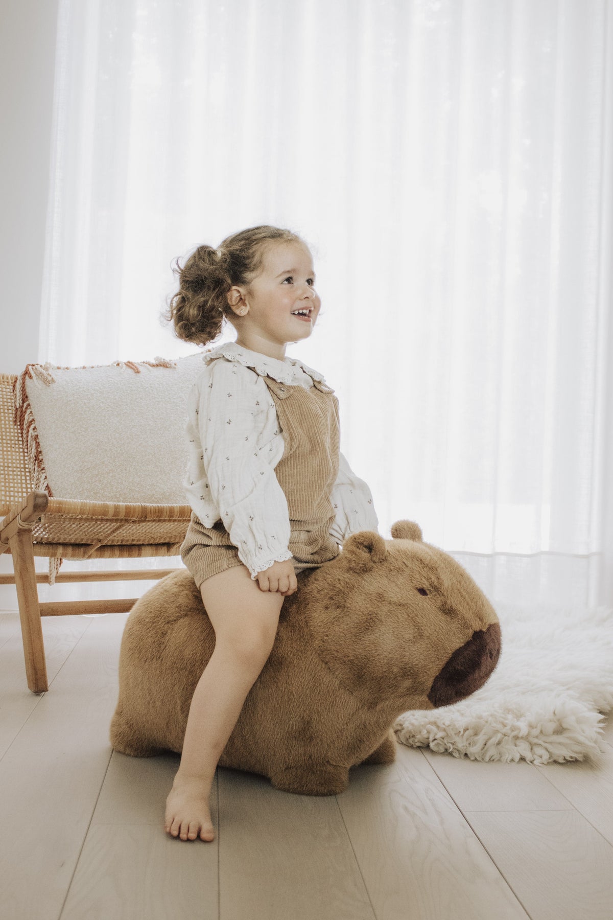 Capybara doux et rebondissant Wild & Soft