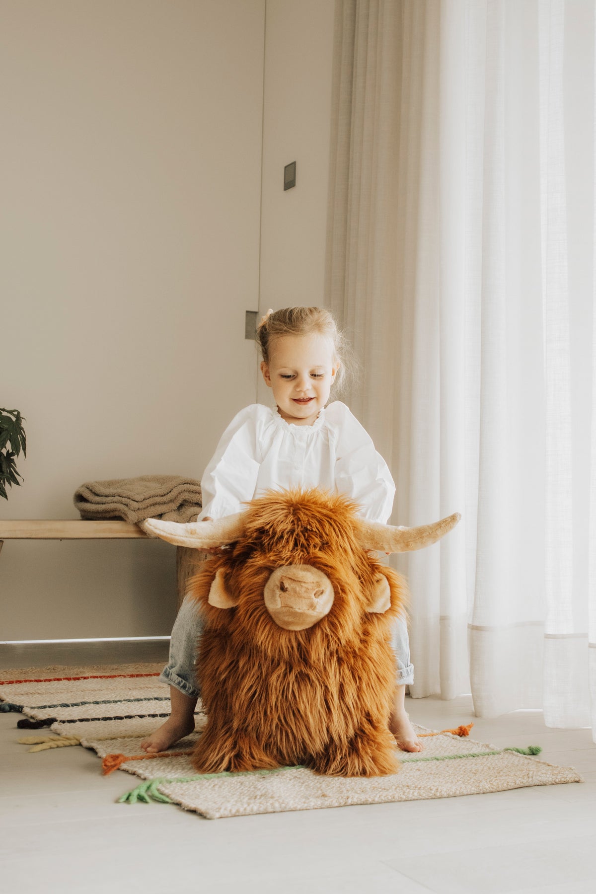 Vache Highland doux et rebondissant - Wild & Soft