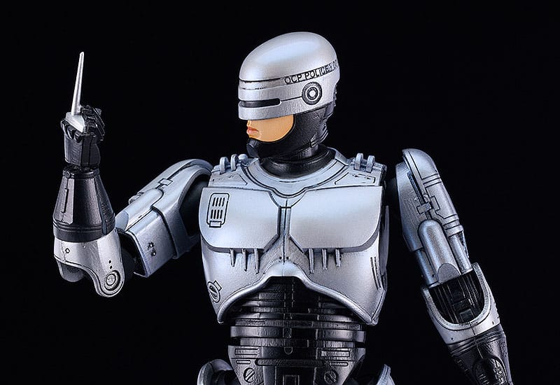 RoboCop moderador 