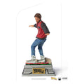 Figurine Marty McFly sur Hoverboard - Back to the Future