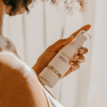 SENSUAL MASSAGE OIL with a captivating fragrance