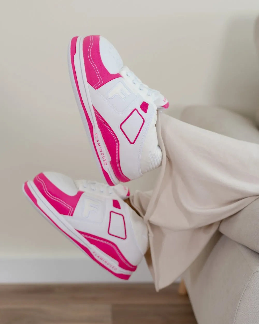 Slippers - SMILES