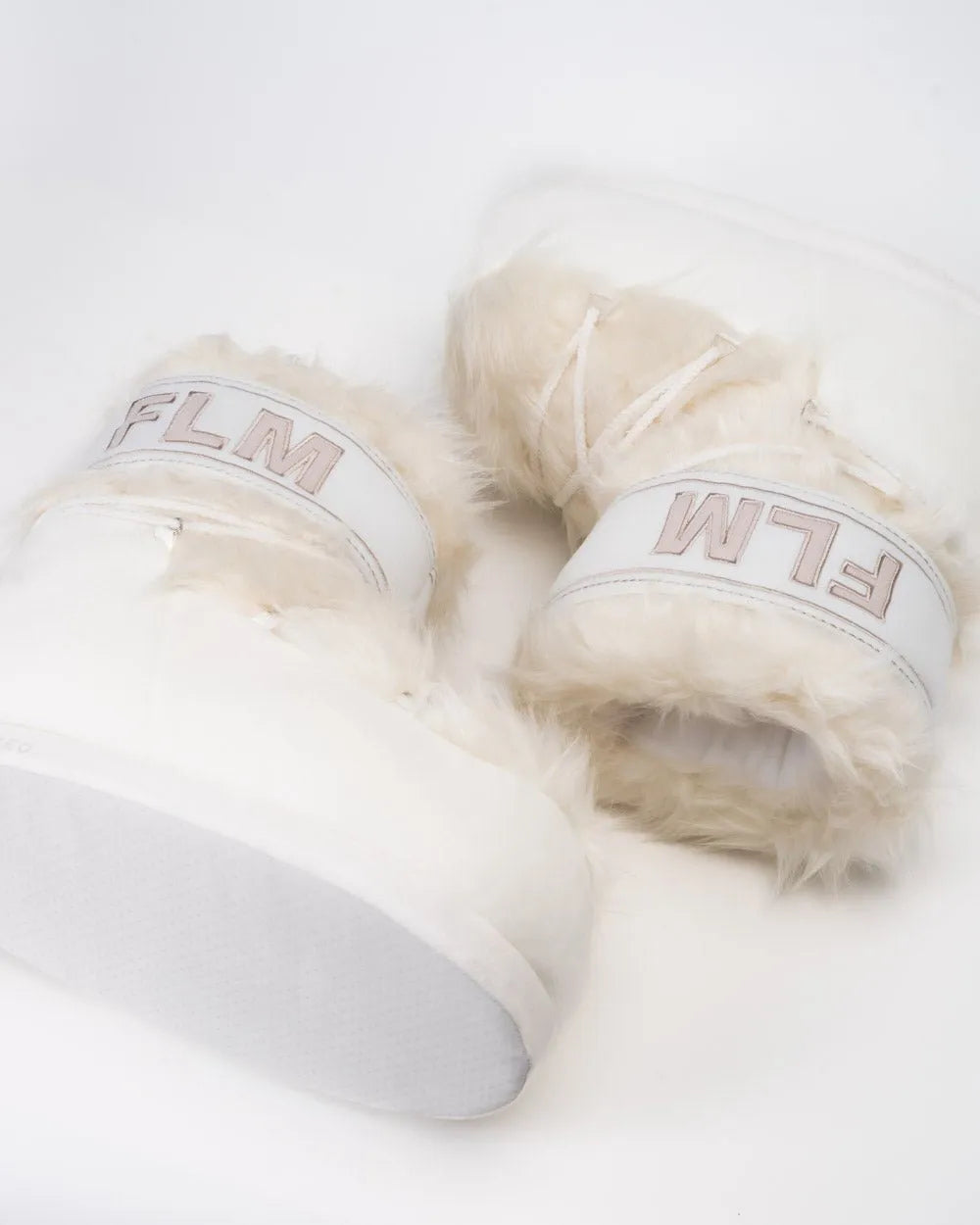 Slippers - YETIS