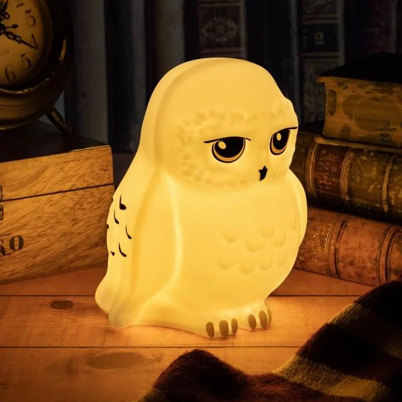 Hedwig lamp